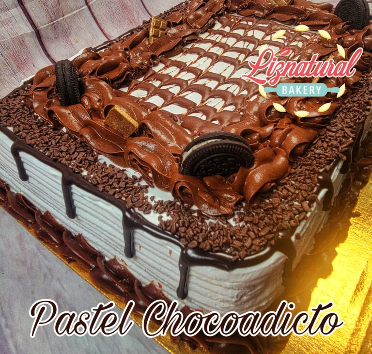 Pastel de Chocolate, cake de chocolate, Layer cake de chocolate, Chocolate dripping cake, drip cake de chocolate, Pastel de chocolate chocoadicto