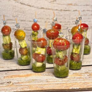 Brochetas Capresse en Pesto